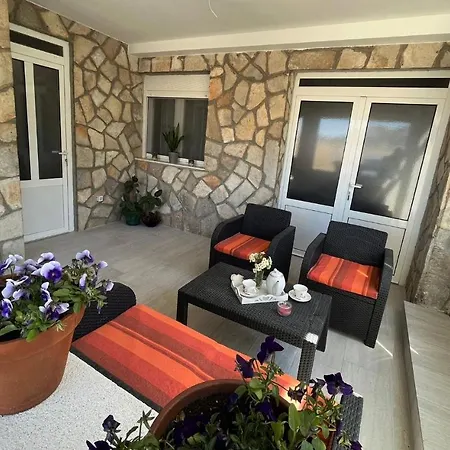 Apartment Masa Blace
